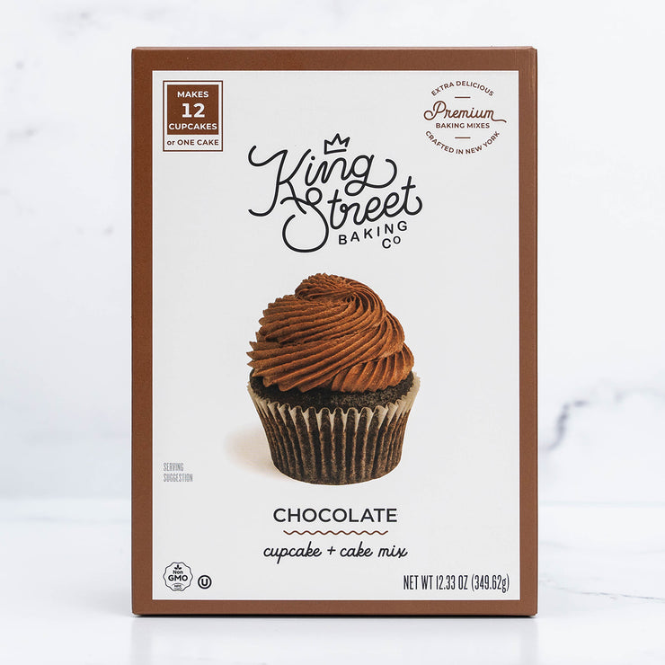 https://kingstreetbaking.com/cdn/shop/files/chocolate-cupcake-cake-mix-box-front_740x.jpg?v=1693114087